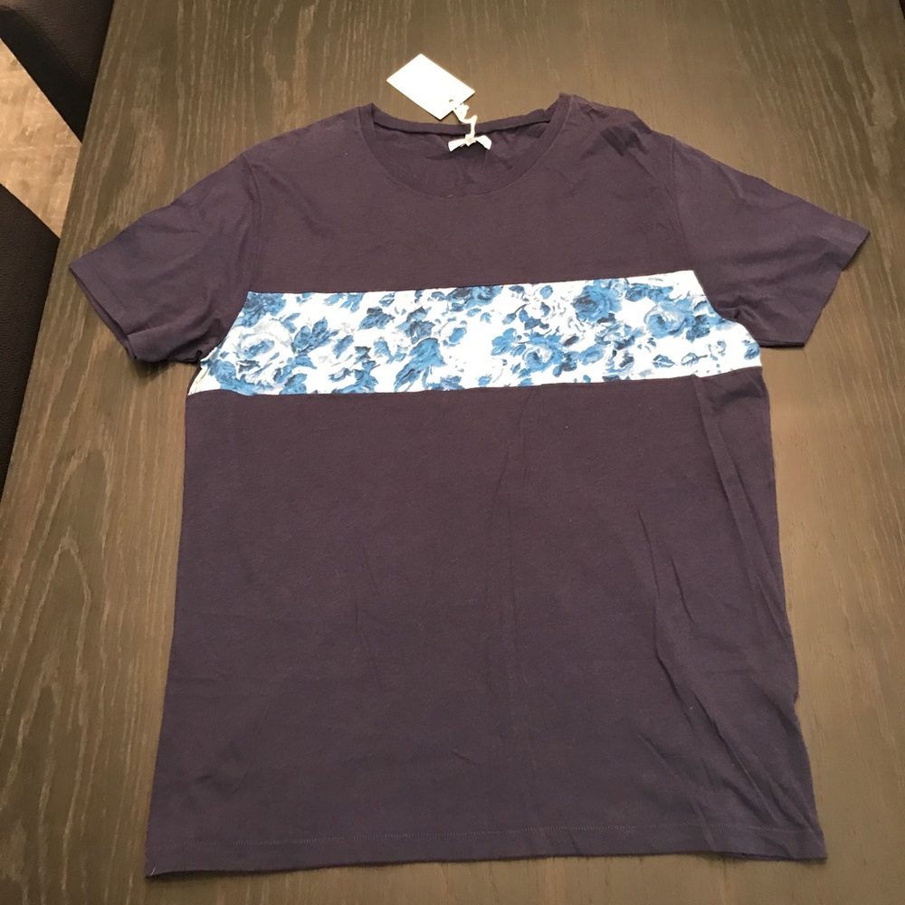 NWT MENS GANT SHIRT SIZE LARGE